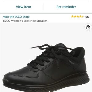 Women black leather Ecco sneakers 8/8.5